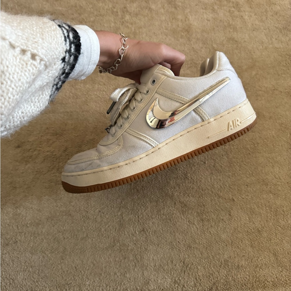 Travis Scott AF1 - Picture 7 of 7